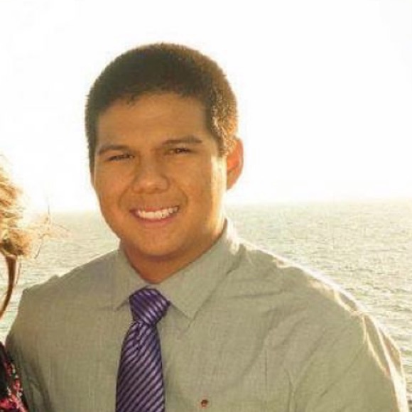 Meet your Posher, Andrew - Picture 1 of 1